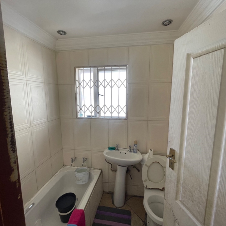 3 Bedroom Property for Sale in Zamdela Free State